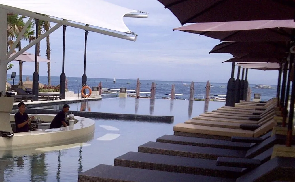 LIGHTING FOR LIVING | Furniture, Lighting & Home Decor