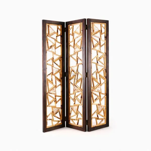 Triangle Divider Natural Rattan – Home Decoration